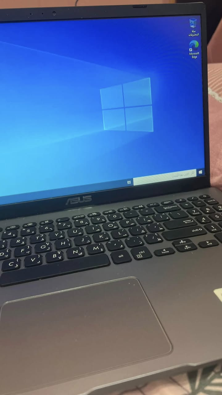 لابتوب ASUS بحالة جيدة، مناسب للدراسة، التصفح، برامج الأوفيس، والمحاضرات الإلكترونية. أداءه بسيط ومناسب للاستخدام اليومي بسعر مناسب 
تواصل ***********

