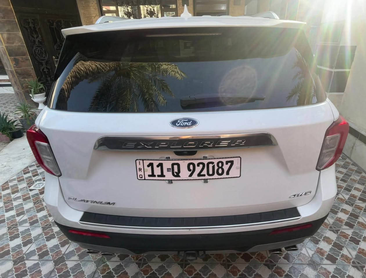 ♦️ اكسبلور بلاتينيوم 1/1 Ford Explorer PLATINUM
♦️الموديل : 2023 

♦️السعـر :  268 💲 وبيه مجال كلش قليل بيع مستعجل بدون مراوس 

♦️ المـواصفـات ::
العداد : 104 الف كيلو
حجم محرك : 6 سلندر توين توربو
400 hp   3000 cc 
4*4 (AWD)
فتحة بانوراما
قيادة ذاتية
ويل قياس 21
عدسات اللايت متحركة مع حركة الستيرن
تحديد مسار مع رادار مانع الاصطدام
شاشة كبيرة
انارة led داخلية 7 الوان 
كشنات تبريد + تدفئة 
خزن كشن السائق 3 وضعيات 
كشنات خلفية تدفئة 
وجميع المقاعد كهربائية بالكامل 
بصمة تشغيل
بصمة  4 ابواب
تشغيل عن بعد (Remote Start)
صندوق شفط كهربائي
رادار امامي (تحديد مسار)
رادار جانبي (نقاط عمياء)
رادار خلفي (التحذير من الاصطدام) مع التوقف الذاتي
اوتو بارك
شفتات استيرن
استيرن تدفئة
سستم سماعات Bang&Olufsen
هاند بريك بصمة
اوتو ستارت Auto Start
اوتو ستوب Auto Stop
شاشة دشبول ديجيتال
كاميرا °360
حساسات 360 درجة
نظام الملاحة والخرائط (Navigation)

العنوان بغداد  للاستفسار 
***********
