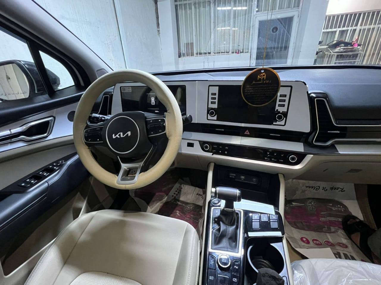 🚘 كيا سبورتاج 2025
🔺 المواصفات

◾ وكالة نيم
🪄بانوراما 
◾🎗 مكفولة كفالة عامة
◾🎗 محرك 2000
◾🥇 رقم أربيل
◾ كشن بيجي
◾ كشنات كهرباء
◾ جنطة كهرباء
◾ أوتو هولد
◾ أبل كاربلي
◾ ويل 19
◾ حساس إطارات
◾ نقطة عمياء
◾ بصمة
◾ تدفئة كشنات وستيرن
◾ تبريد شاشة
◾ سايد بريك دگمة
◾ مانع انزلاق
◾ دشبول ديجيتال
◾ لايت LED
◾ فول قمارة حديد
🔺 ممشى السيارة 5000 ألاف كم
⚙️ حجم المحرك 2000 cc
📍 مكان السيارة الرمادي 
📲 رقم صاحب السيارة
***********
💥 السعر 230   وبيها مجال

