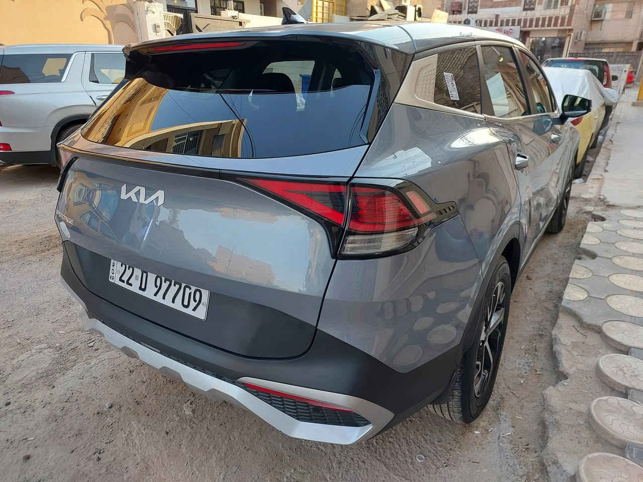 سبورتج 24 ماشيه ٥٥ الف
للبيع او مراوس واريد فرق
السعر 200

مكانه بغداد العظميه 

***********
