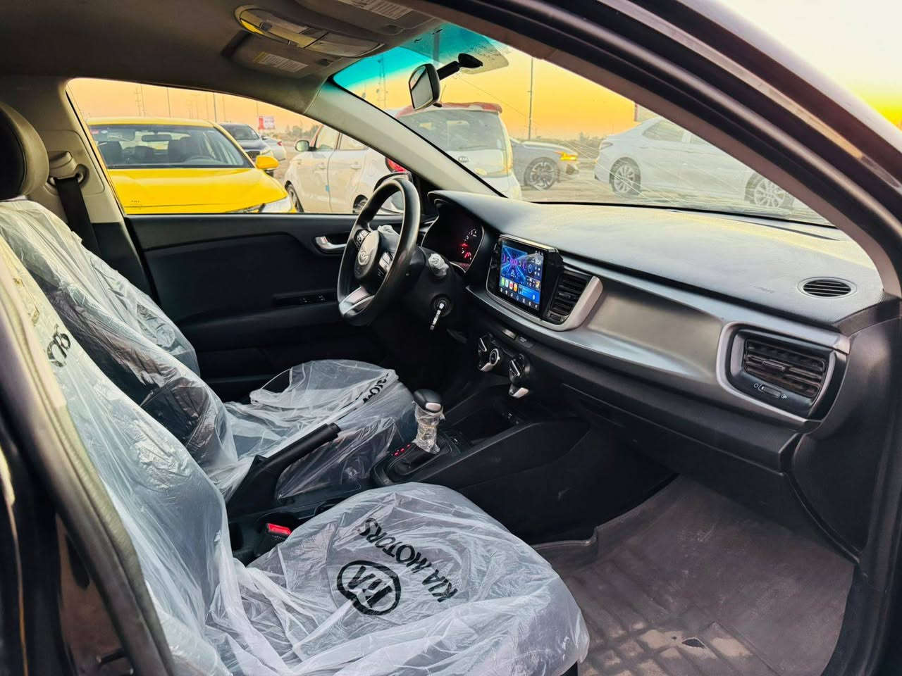 للبيع او مراوس

كيا ريو موديل 2022

رقم معوقين وكاله عامه من المالك

الضرر تبديل جاملغ و بنيد و باب صبغ

ماشيه ٨٢ كيرها At جاهزه من كل شي

السعر 100$ وبيها مجال بسيط ***********
