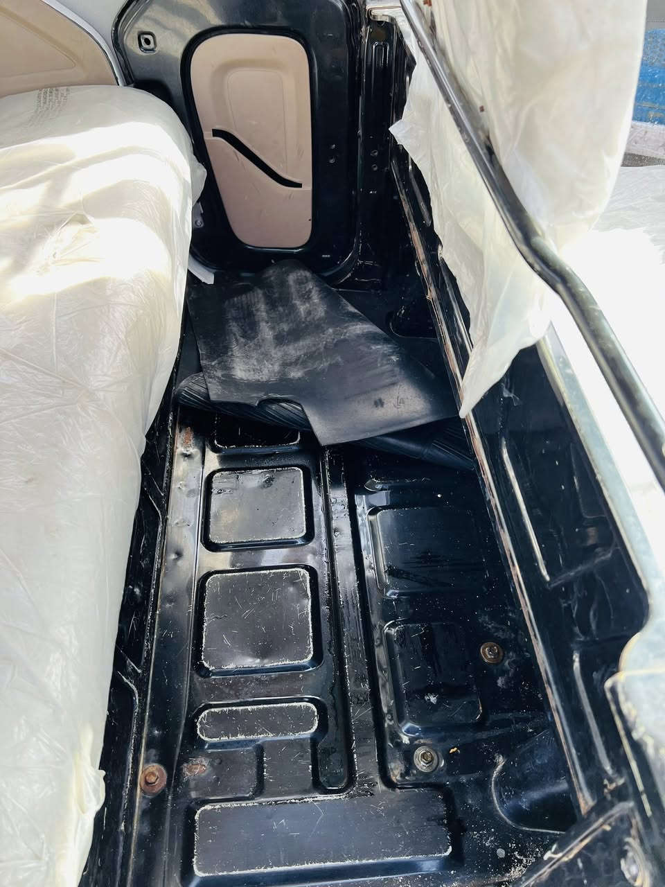 تكتك 22مبدل بيها بس ولفات ولباقي كفاله شراي لا تعبني سعرها 8رقم راعيها ‭0774 841 5596‬
