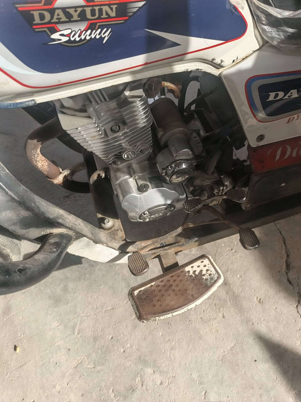 السلام عليك ستوته للبيع مدير ١٩ بشهر ٨ أوراق أصولي مجمع الكرار الستوته بس كلجات السعر ١٩٠٠  الستوته على وضعها مامعمره للاستفسار ***********
