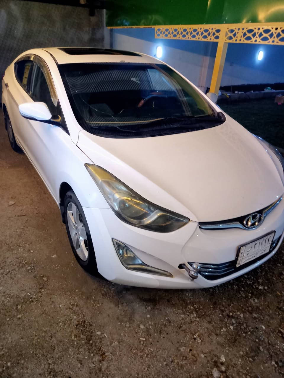 النترا 2013 خليجي محرك 1800تبريد تخم تاير فتحت سقف تحويل مباشر سيارة بإسمي رقم مميز انبار مشروع وطني بيها شوي صبغ باب السائق والدوسات فقط سعر 110وبيها مجال الاتصال على الرقم ***********
