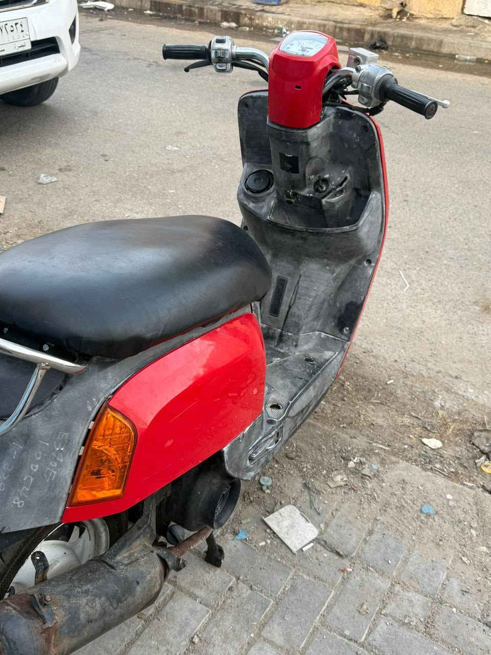 السلام عليكم
دراجه بوليس البيع 
 مفتوحه مجفته تجفيت درجه اولى

كهربائيات شغاله بس السلف عطلان و الاشاير 
السعر 650 وبيه مجال قليل حك جيه 
*********** المكان البصره القبله حي القائم
