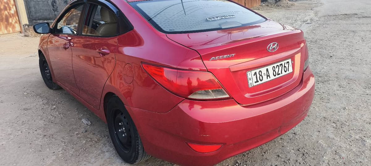 للبيع اكسنت موديل 16رقم بابل وارد امريكي السونار منشور مكينه 1600تبريد ثلج سياره جاهزه للاخير مكانها حله قريت عوفي قرب العلويه شريفه السعر82اتصل ***********
