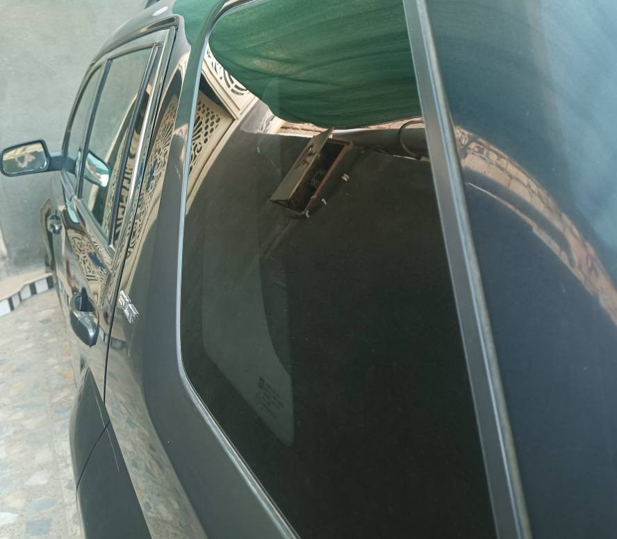 السلام عليكم جسمي تيران  2011بغداد ضربته أقل من شبر بالمدكر الأيمن ومرفق نسخه من السونار. محرك كير حداديه تبريد فتحه جنطه كهربائيه السعر105 ناصريه المركز. ***********
