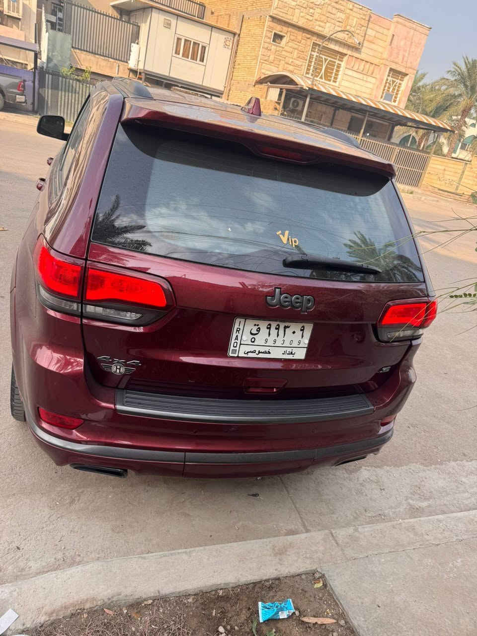 السلام عليكم 2020 jeep خليجي 
فئة ال S
مكفوله كفاله عامه ماعدا شخوط ممبينه ابد
ماشيه ٧٧ الف كيلو وقابل للزياده
ما محتاجه برغي كامله مكمله وخير من الله
مواصفات
بانوراما+فتحه
كشنات جلد
تحكمات ستيرن
شفتات السرعه
كل انظمة القياده
كامره 
شاشه جبيرة
تشغل عن بعد
تحكمات كشنات
هواي هواي مواصفات

السعر= 3شدات ونص
بيهة مجال بسيط
للأستفسار /***********
