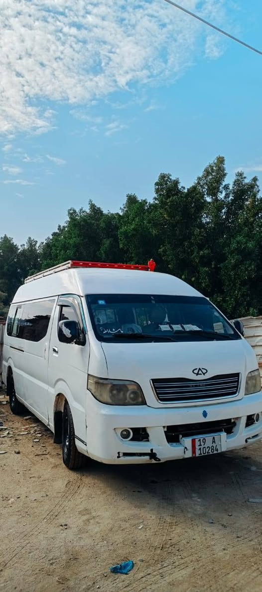 السلام عليكم 
شيري 2013
مكينه 2500 vvti منضومه غاز
كير بلادي 
تخم تاير حداديه جديدة 
رقم كربلاء انكليزي بأسمي 
السعر 82
مكاني البصره ابي الخصيب 
***********
