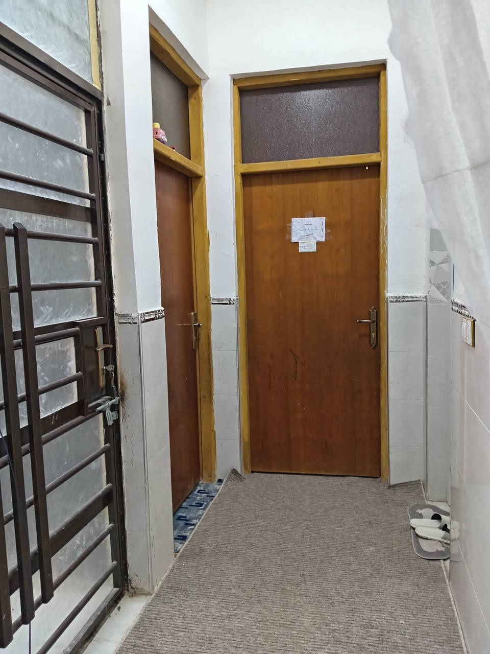 يالله بيت للبيع في منطقه البستان الزراعي مساحه ٢٠٠ متر بناء حديث طابوق يتكون من ٣غرف نوم وصاله كبيره استقبال ومطبخ السعر ١٣٠ وبي مجال قليل للاستفسار الاتصال على الرقم *********** يوجد وات ساب للاستفسار
