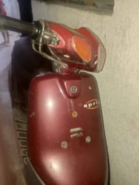 للبيع سعر 200 تواصل ع رقم فقط 07818472594