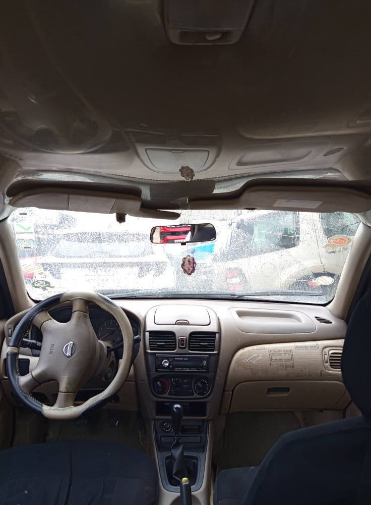 نيسان سةني مةكينة گةورة 
گير حادي 
ناو زةرد 
بي ليدران كةپسة 
تةبريت رةقةم سةنةوي هةموي نويية 2031
تةكسي بوة كرايتة قسوسي 
67$
*********** أربيل, العراق
