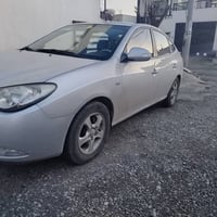 إلانترا • ٢٠١٠ • مقاعد جلد