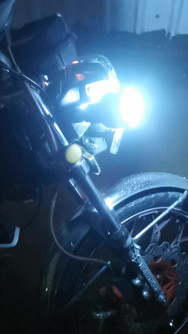 ميطورا سافين هونزدا للبيع
موديل 24 مكينه كبس
مكينه 200
منفيس الأصلي موجود
سعر 580 الف وفيوا حق جيا
لتوصل خاص


**إذا كنت صاحب هذا الإعلان وتريد حذفه لأي سبب، رجاءا أرسل رسالة إلى الدعم الفني**