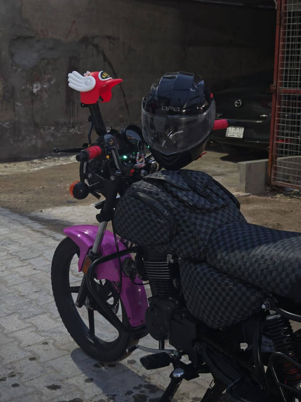 سلام عليكم 
دايوان موديل 22مكينه 200اوراق اصوليه كفاله 
***********
