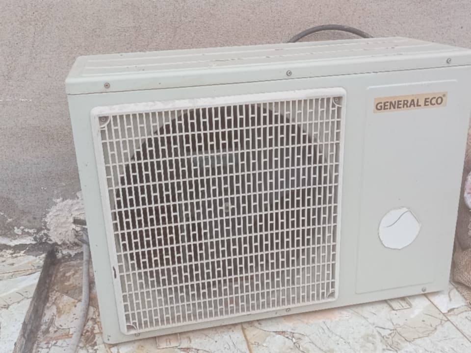 سبلت طنين ونص جنرال ايكو مستعمل شي قليل نظافه فول عنوان كوير يتوفر خدمه توصيل لموصل سعر 650 وبينو مجال 
***********
***********
