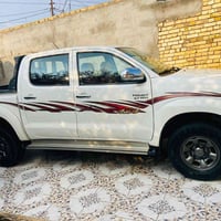 هايلوكس • ٢٠١٤ • گير اوتوماتيك