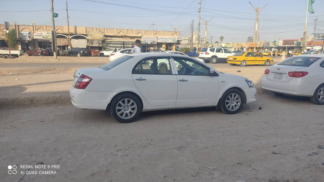 السلام عليكم جيلي موبل للبيع او مراوس بكير عادي
السياره مكفوله من الضربه  ونضيفه اوتوماتيك رقم جديد  تبريد خير من الله  بيع او مراوس بجيلي كير السياره احلاه من الصوره بهواي  عادي***********
