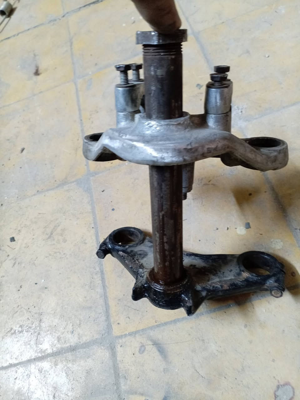 ركبة 81 ألماني للبيع للاتصال ***********
