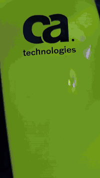 السعر 3 مليون بايسكل امريكي نوع TREK madone OCLV CARBON 800 SLR  لون م...