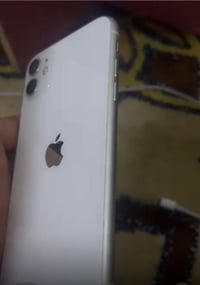 ايفون ١١ • ٢٥٦ • نضيف