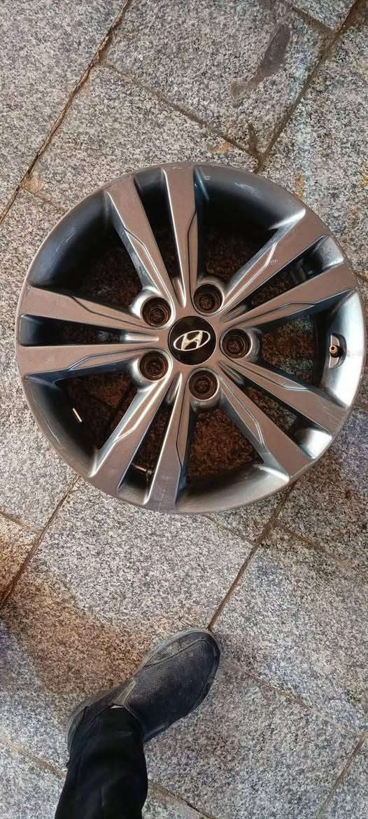 عندي ويل عادي اريد مراوس بويل كب نفس البصوره تايراتي جديده وياله هم جديده


**إذا كنت صاحب هذا الإعلان وتريد حذفه لأي سبب، رجاءا أرسل رسالة إلى الدعم الفني**