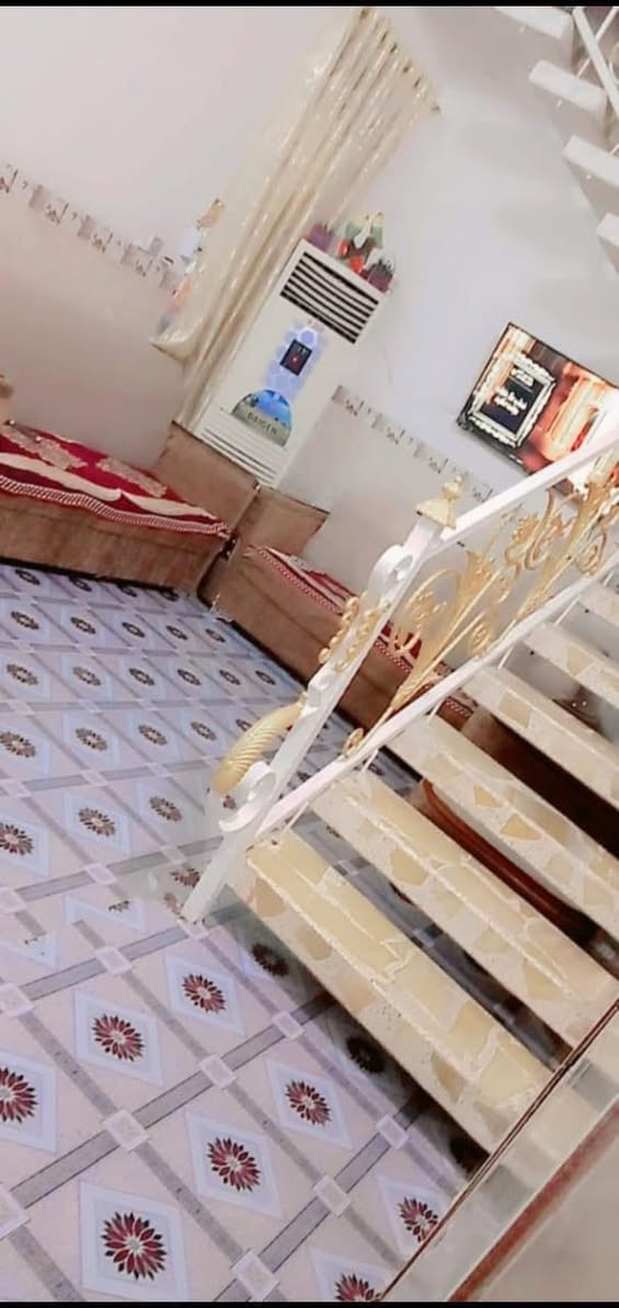 بيع لبيع صب كونكريت طابقين 
طابو صرف 
مساحته 125 متر 
قرب مدرسه ام الربيعين 
الاستفسار 
***********
