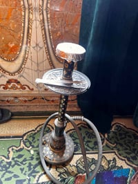 عندي هاي النركيله المانيه جديده ونضيفه اخذته قبل فتره ب ٥٥ الف وهس اري...