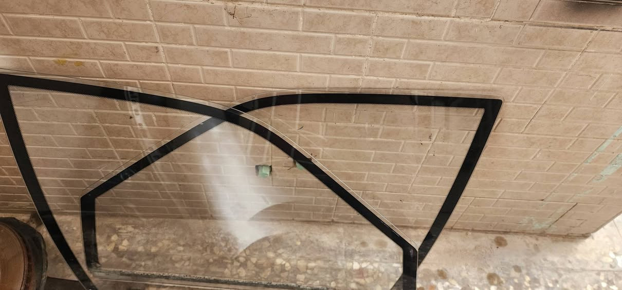 غراض مارسدس شبح 
للاستفسار التواصل خاص او على رقم الهاتف 
***********
