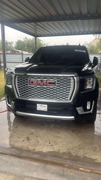 اخوان للبيع او مراوس سيارة رخيصة لان محتاج فلوس   السعر 435$ وبيهه مجا...