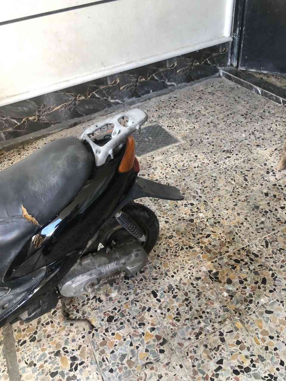 سلام عليكم دراجة ٦٠ عصفورية البيع سعرة ٢٥٠  دراجة كلشيً مابية تشتقلً بس بيع كوم حديد  مكاني بغداد الدورة اسيا ***********
