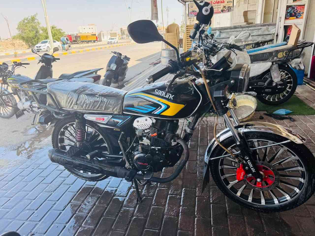 دراجه 25محرك200ماعايزها غير صفاحيه انباكت مالتها +موشراي لا تعبني سعر 850وبيها مجال مكان سامراء 
***********واتساب
