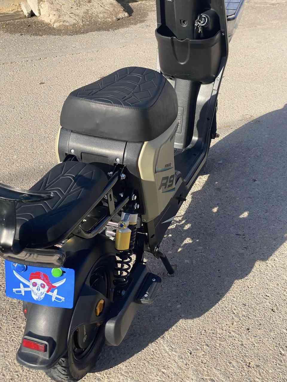 السلام عليكم
بايسكل شحن للبيع 
ا
مابي اي عيب بطارياته 32
السعر                430 وبي مجال 
مكاني كركوك داقوق  
***********
