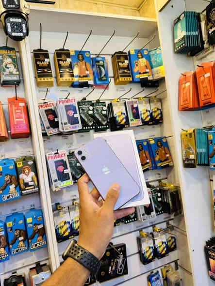 متوفر 11 عادي عربي شرق اوسط AA/A ومتوفر خطين هم باقي 3 قطع اسعار حلوة توصيل متوفر 
بطاريات من85 لـ91
تفاصيل اكثر ع خاص او ع رقمي 
***********
