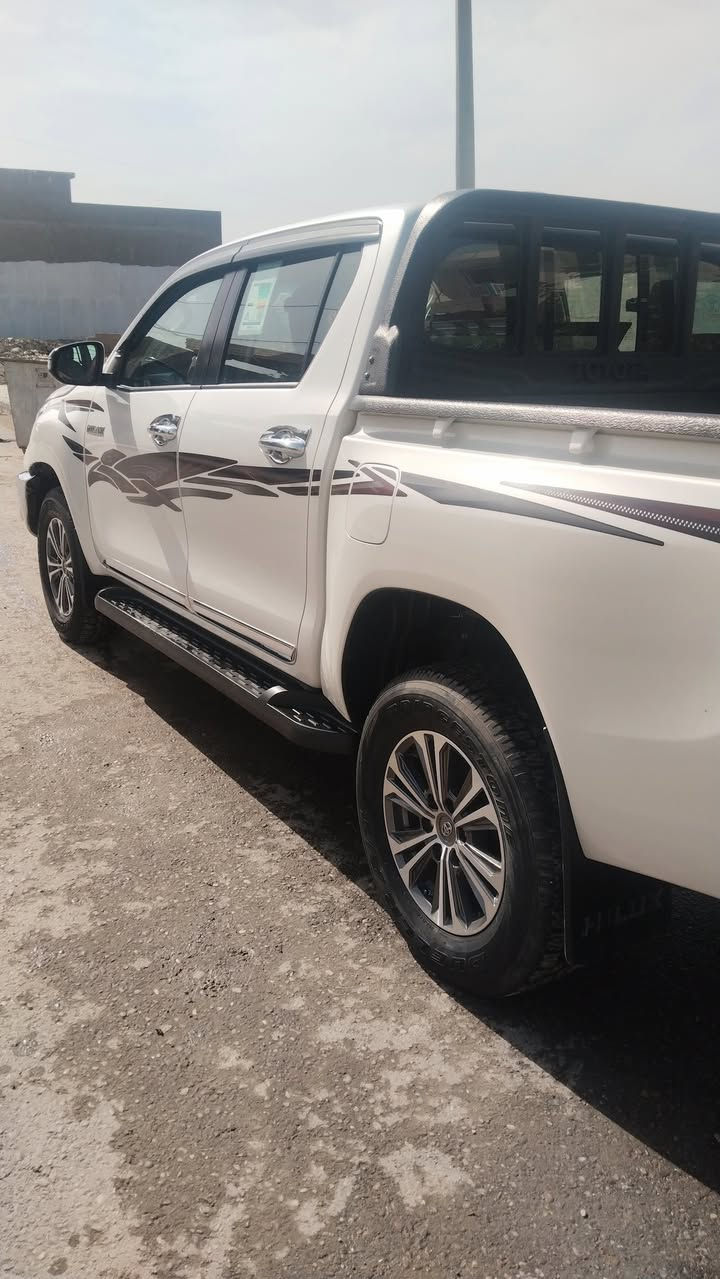 سلام عليكم  سياره للبيع فور ويل سعوديه  موديل 2022 رقم بغداد  سعر خاص ***********وتساب او تصال
