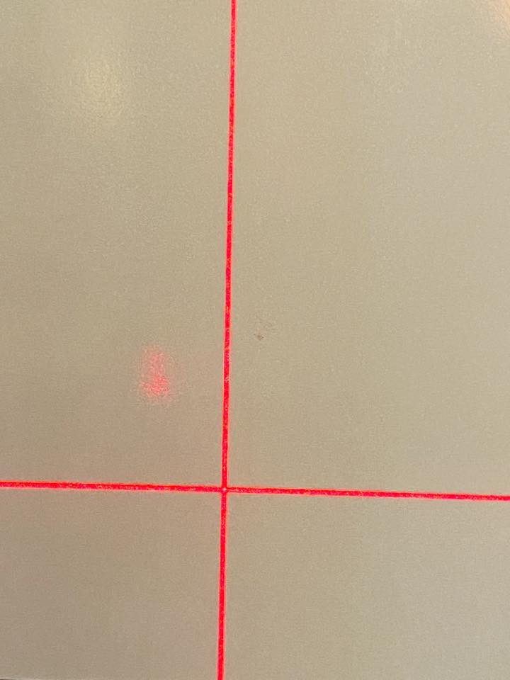 كبان ليزر انجيكو اصلي شرط الفحص
دبل خط
لون الخط احمر السعر 50 الف 
الموقع قرب مفرق الزاوية الرقم  ***********
