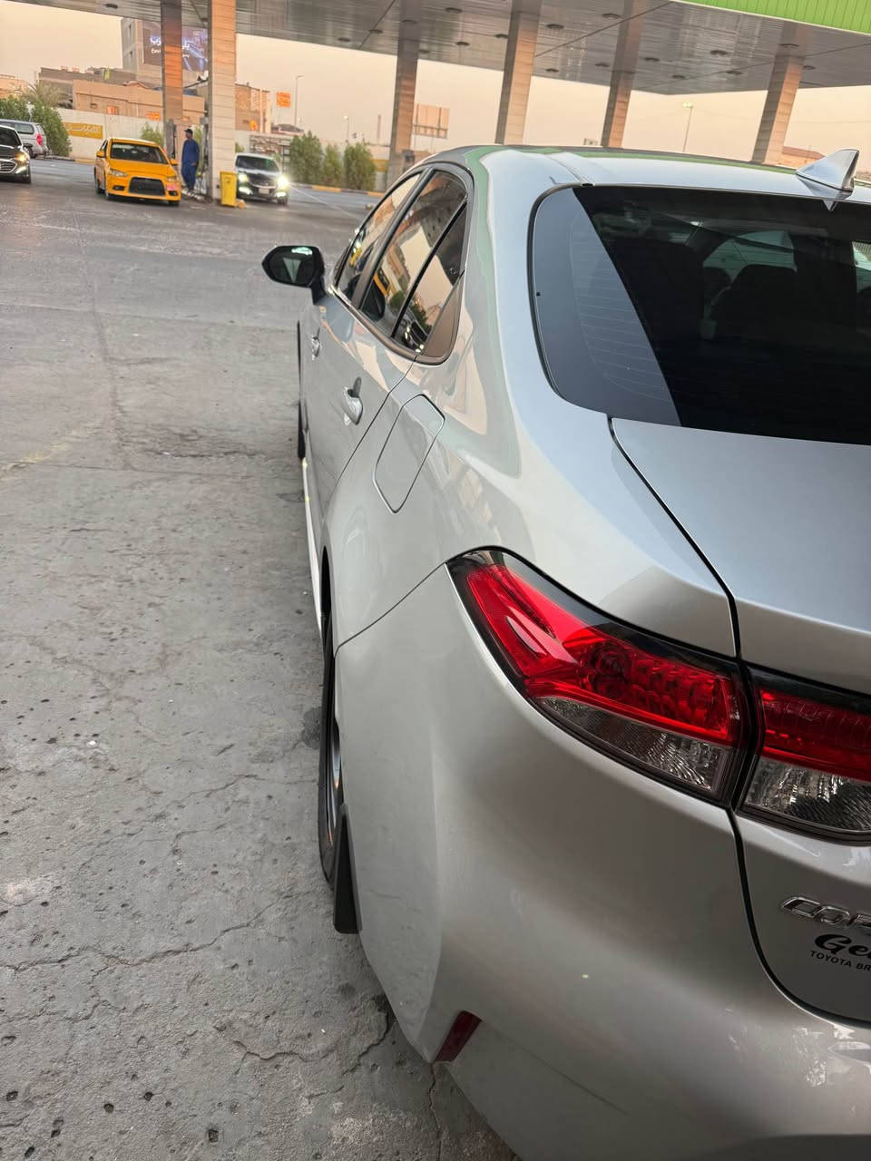 كورلا وارد امريكي موديل 2025 ماشية 5 بيها فقط ربع من البنيد رش بدون لغود ولا شواصي دواخل لونين بيجي رقم اربيل  سنوية لل 2031 
السعر 165$
*********** Singapore
