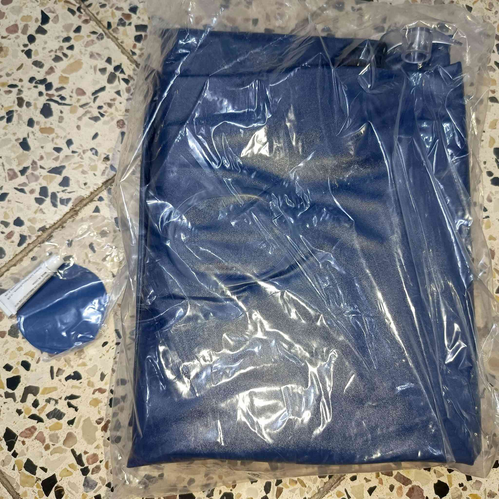 مطرح نفخ طوله تقريبأ مترين يجي بهاذا الشكل تجي معاه لاصق وقطعه


**إذا كنت صاحب هذا الإعلان وتريد حذفه لأي سبب، رجاءا أرسل رسالة إلى الدعم الفني**