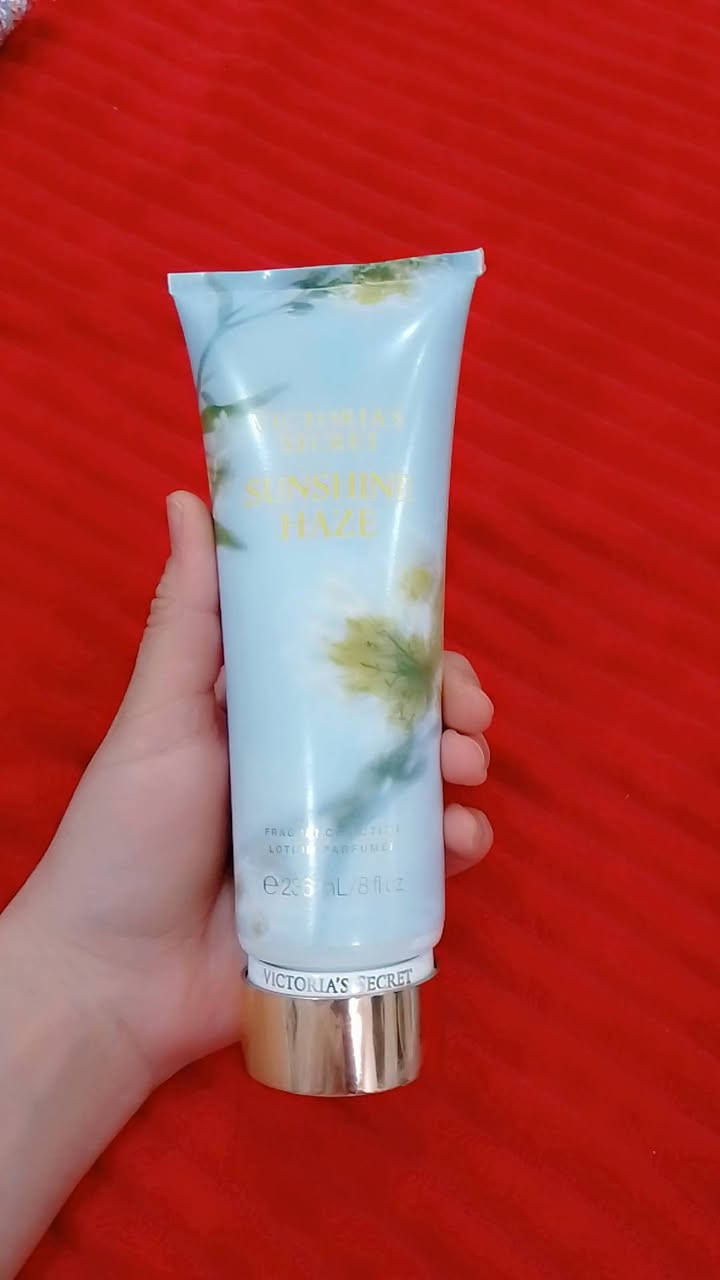 نقدم لكم اجمل المرطب ولوشن للجسم 
ماركة فكتوريا من اجمل الماركات
سعر القطعه فقط 3500
قطعتين ب 6000
متوفر توصيل لجميع محافظات


**إذا كنت صاحب هذا الإعلان وتريد حذفه لأي سبب، رجاءا أرسل رسالة إلى الدعم الفني**