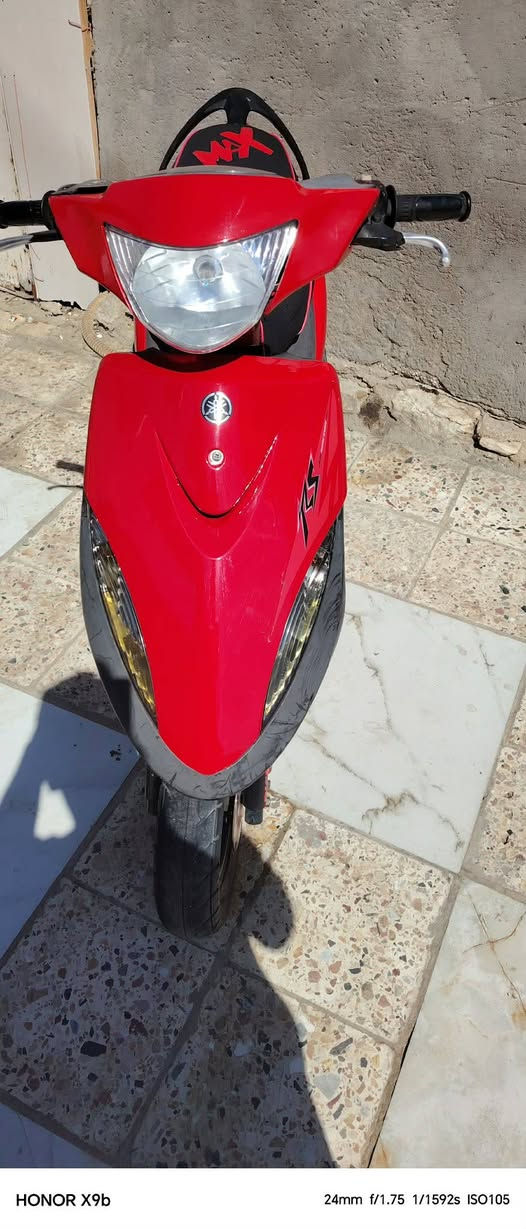 سلام عليكم ماكس عدله دراجه فول شرط برغي ما مفتوح بيها كهربائيات كله شغال دراجه تفحص وتاخذهة سعر مليون وبيهة مجال مستعجل على بيعتهة ؟؟وهاذه رقمي ***********
