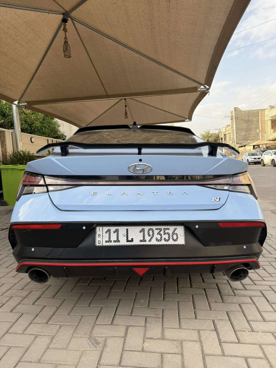 السلام عليكم النترا N موديل 22 وارد امريكي حادثها جاملغات خلفيه وبارد بجهه باب السايق بسيط  ماشيه 35 الف كيلو سياره جديده نوزلات بلكات  وتخم تاير جديد تبريد فريز جديد سياره تاخذها ماتصرف عليها ربع .. وكامل مواصفات 1/1 ايي شي بالك موجود بيها
السعر 170$ وبي مجال للشراي
***********
