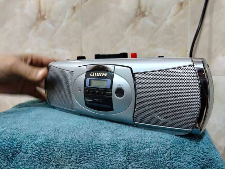 .
راديو مسجل ايوا 
شرط الشغل 
٣٠ الف


**إذا كنت صاحب هذا الإعلان وتريد حذفه لأي سبب، رجاءا أرسل رسالة إلى الدعم الفني**