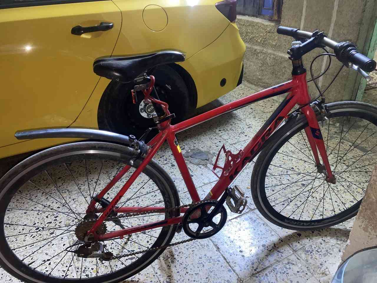 بيسكل البيع c700 حجم sالويل 28 شركه عالميه وراقي حته الوياله مختومه السعر المطلوب 150الف مكاني بغداد  البيسكل مابيه أي عيب نضافته 90%


**إذا كنت صاحب هذا الإعلان وتريد حذفه لأي سبب، رجاءا أرسل رسالة إلى الدعم الفني**