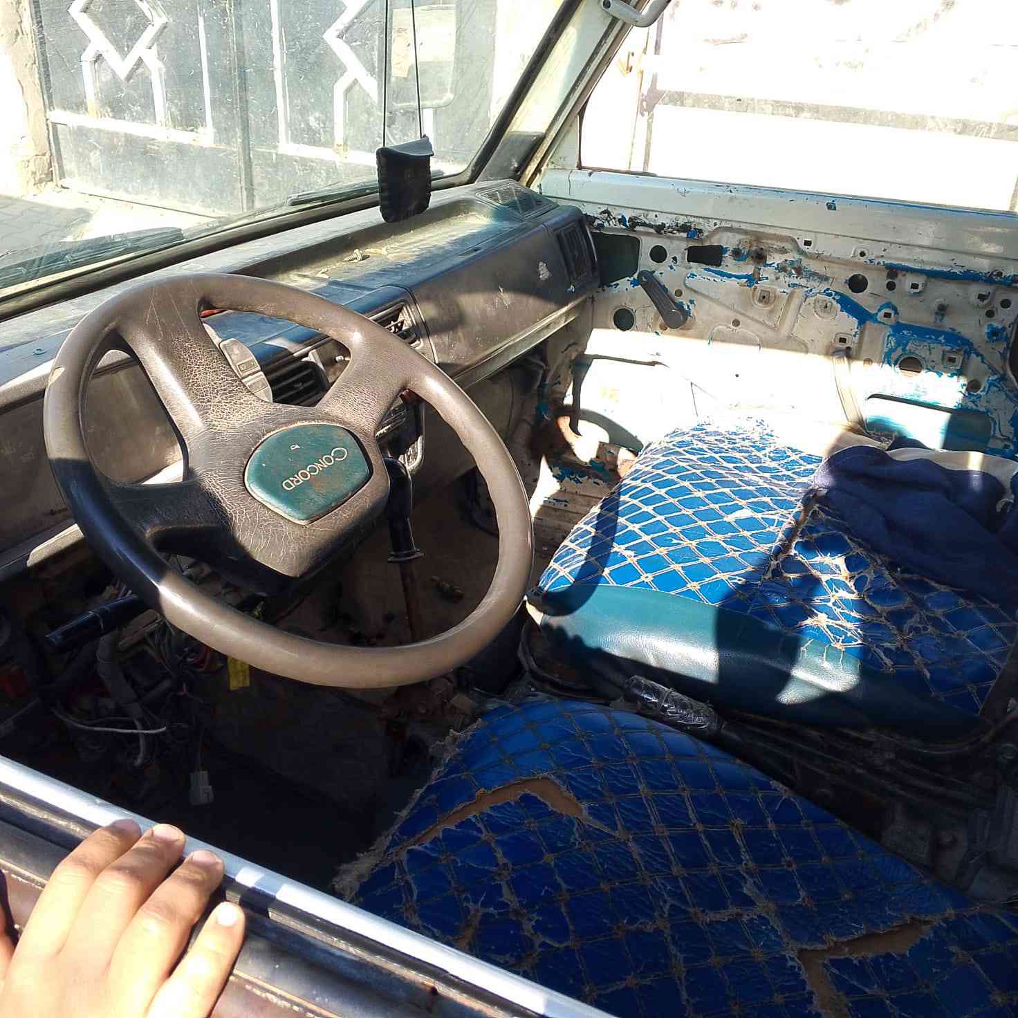 سيارة مازدا موديل 91مكفولة من العشائر والسرقة راعيه مسافر السنوية عضم عاج رقم الماني سعر 25 وبيهة مجال ***********
