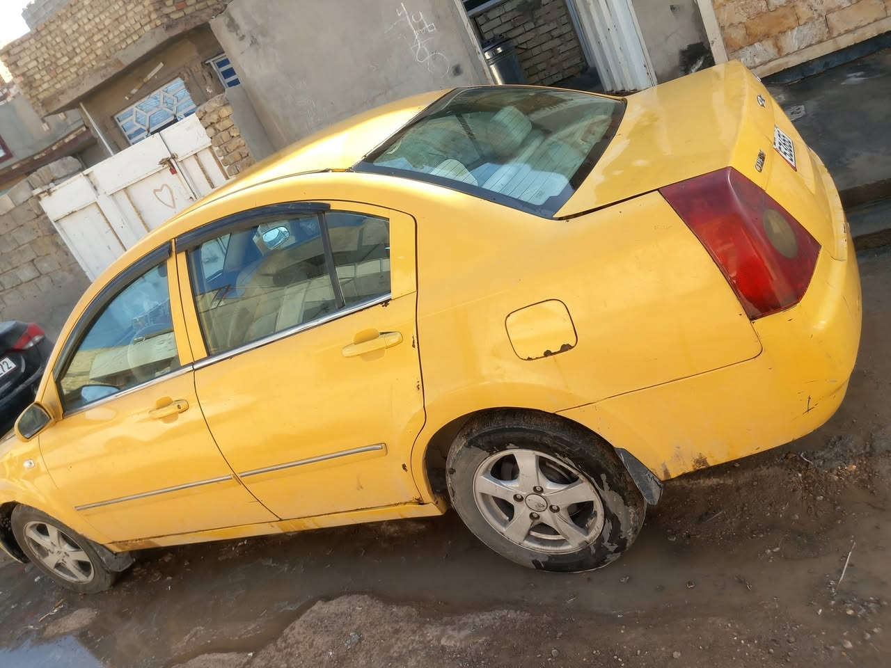 شيري اي فاي للبيع كير ومحرك كورلا رقم بغداد سنويه لل27 سعرها 35 بيها مجال مكاني بغداد أبو غريب للإستفسار اتصل ***********
