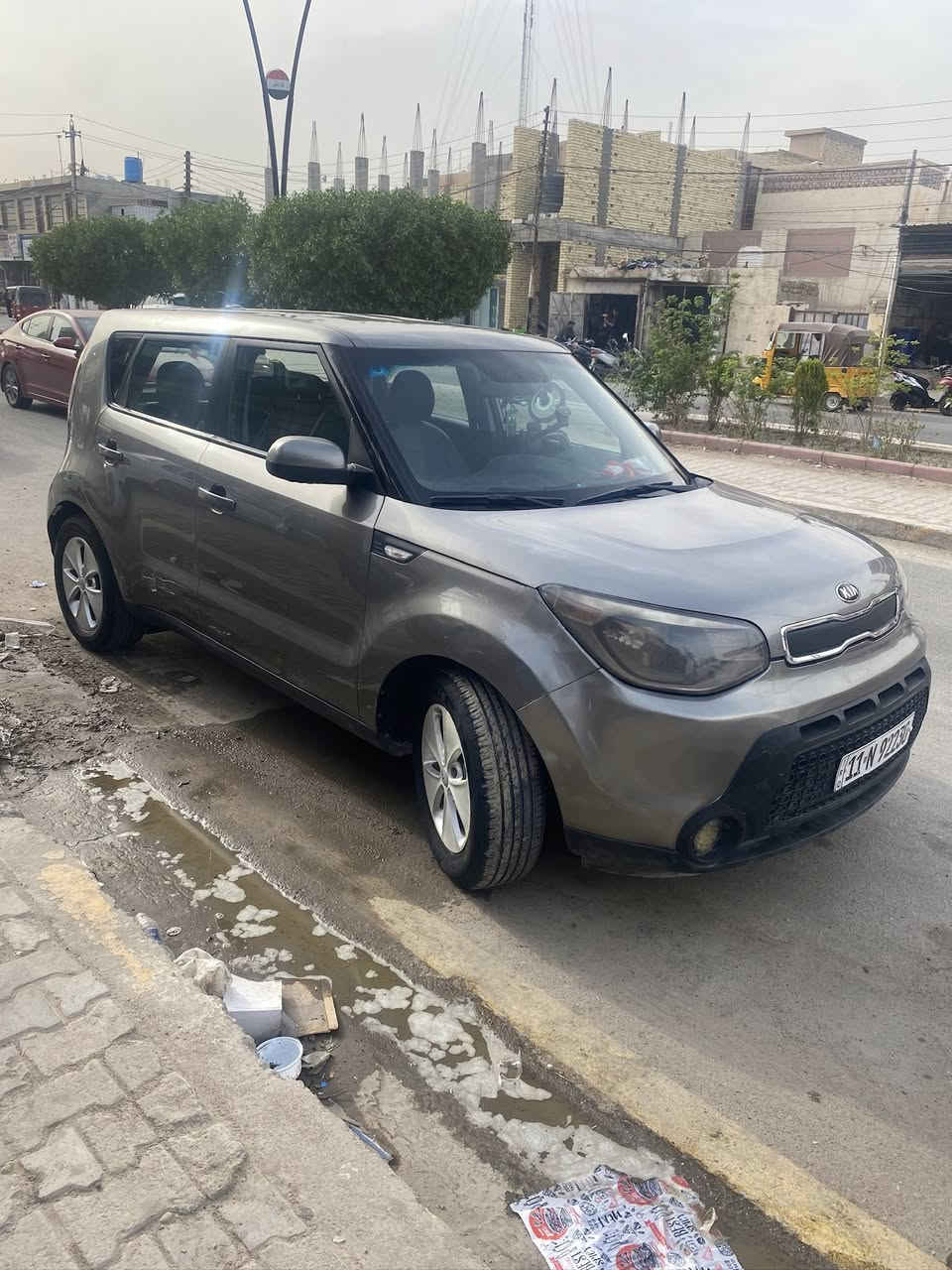 كيا صول 2014 امريكي
رقم بغداد انكليزي باسمي 

مكينه 1600 gdi مكفوله 

ماشيه 66  وقابل للزياده

صفر غرامات 

شاشه كبيره + بلوتوث

كامره

تحكمات ستيرن جهتين 

ويل كب 

نظام ايكو اقتصادي بانزين

تخم تايرات جديد

باتري جديد

تخم بلكات وتم تنظيف جويتر ونوزلات وتشيش الراديتر

حادثها جداً بسيط

ضرر صندوك سطحي بامريكا ومرجع ع البارد وحتى صور مابيها ع الكوكل 

وشبر جاملغ صبغ بالعراق يعني قطعه وحده صبغ

كلشي بيهه ع وضع الشركه وبلادي 

السياره بدون اي نقص او خلل او مصرف 

مكاني بغداد / المحموديه 

سعرهه 110 وبيها مجال بسيط 

رقمي  *********** متوفر واتساب
