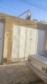 للبيع باب دفتري العرض 3متر الارتفاع 2.60التصال على الرقم 07812391001