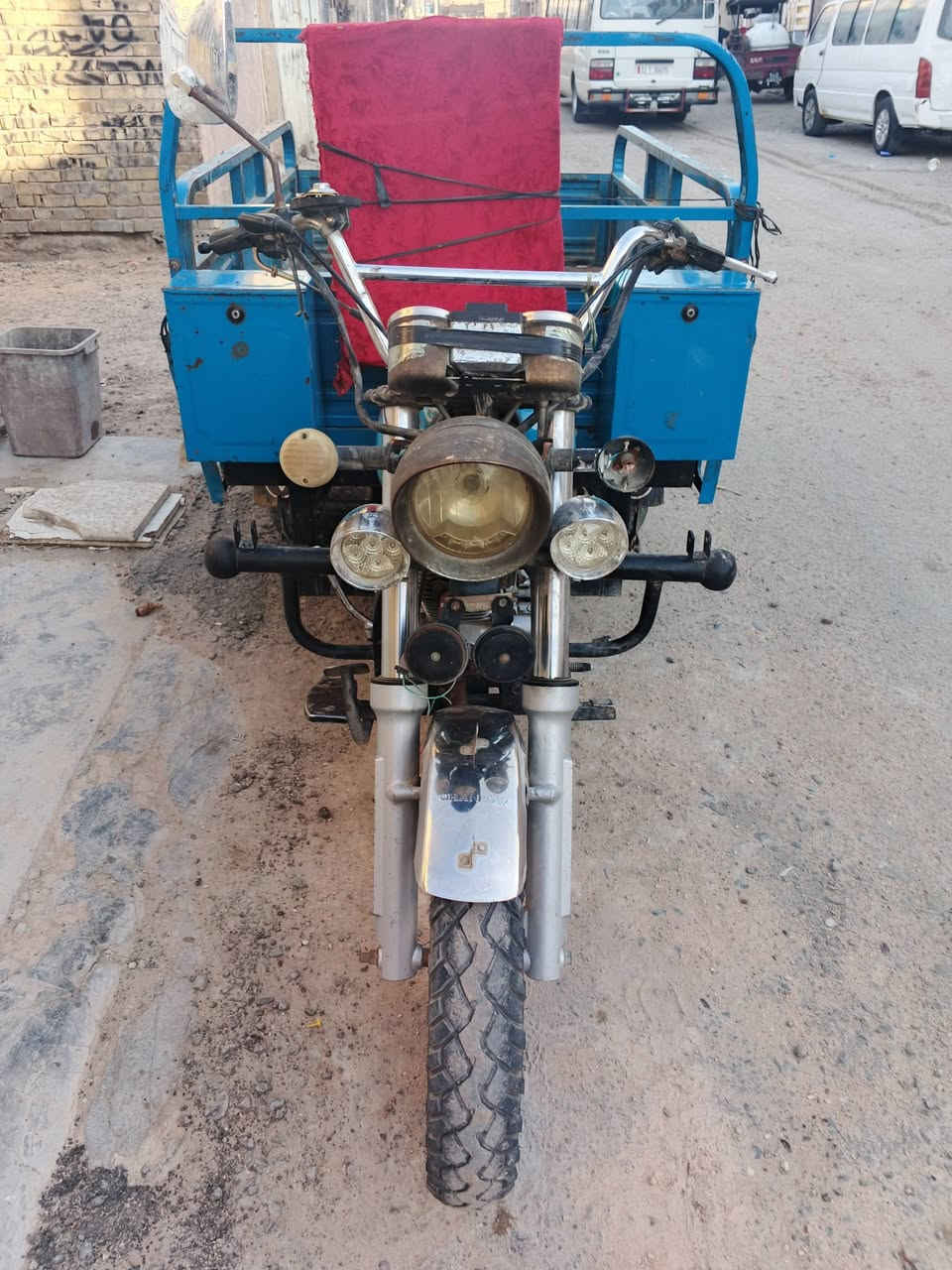 سلام عليكم ستوته لبيع مديل 20 ستوته نضيفه تجفيت جديد يرادلها بس باتري تشتغل سلف تايرات جدد عنوان بغداد الامين ثانيه سده ثانيه قرب كراج بيت صلبوخ اوراق كامله *********** سعر مليون 900 بيها مجال
