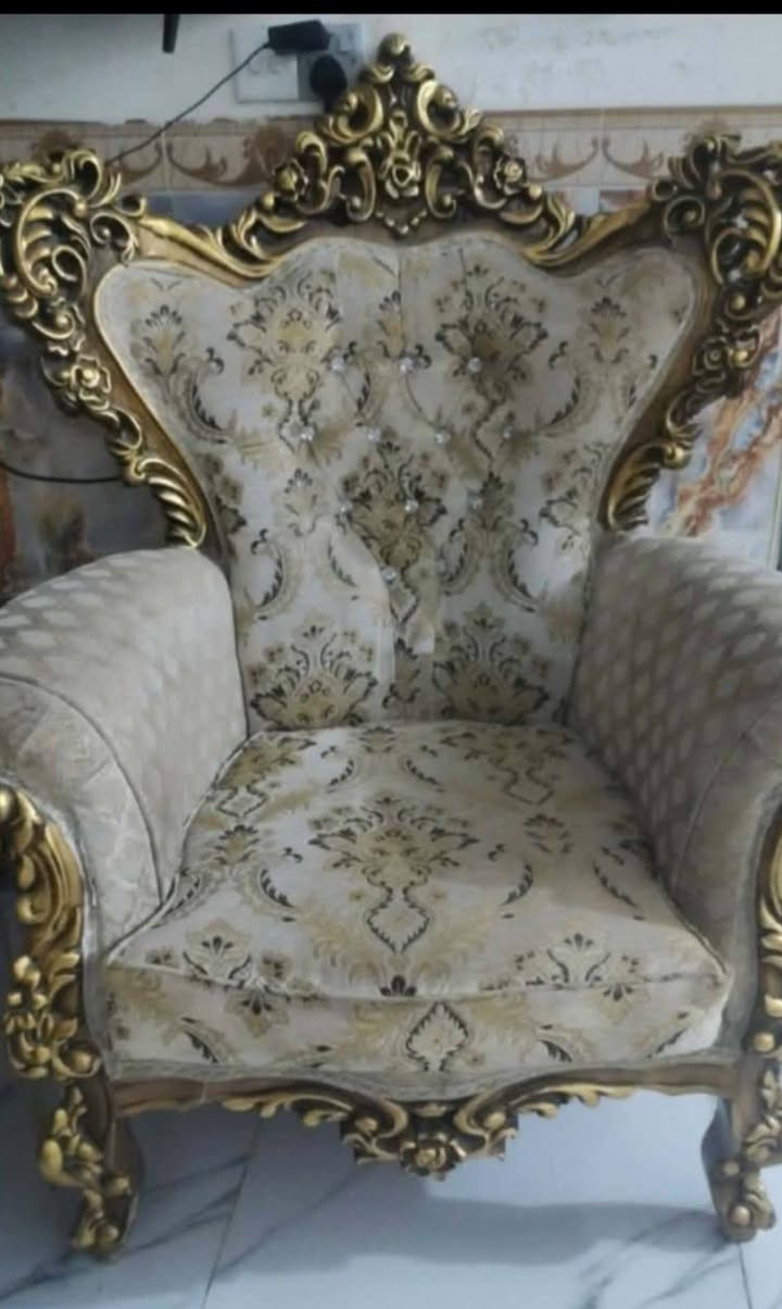 تخم ملكي كلش نظيف ٦ قطع السعر ٥٠٠ مع المجال وشعدكم غراض دزو ع خاص


**إذا كنت صاحب هذا الإعلان وتريد حذفه لأي سبب، رجاءا أرسل رسالة إلى الدعم الفني**