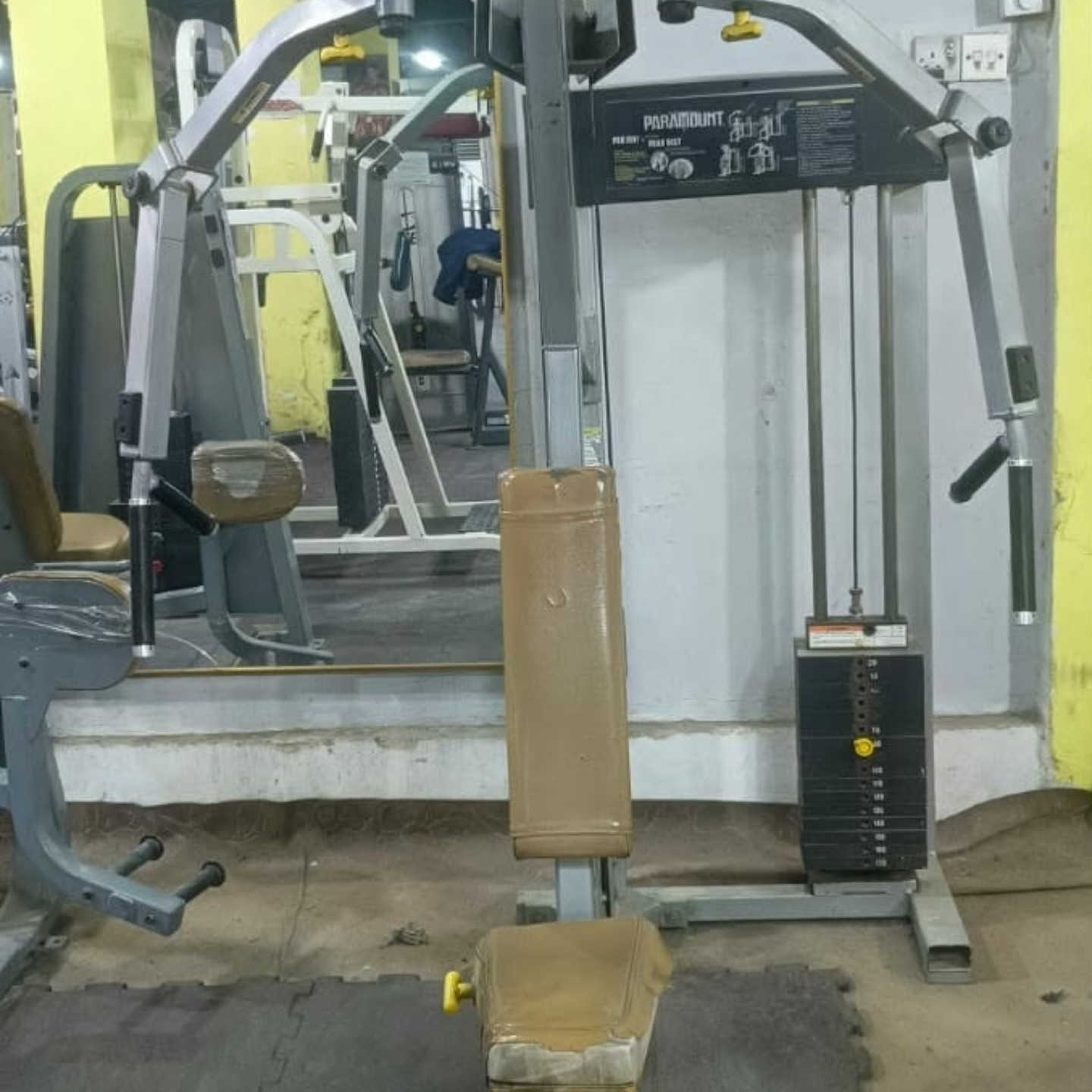 للبيع


**إذا كنت صاحب هذا الإعلان وتريد حذفه لأي سبب، رجاءا أرسل رسالة إلى الدعم الفني**